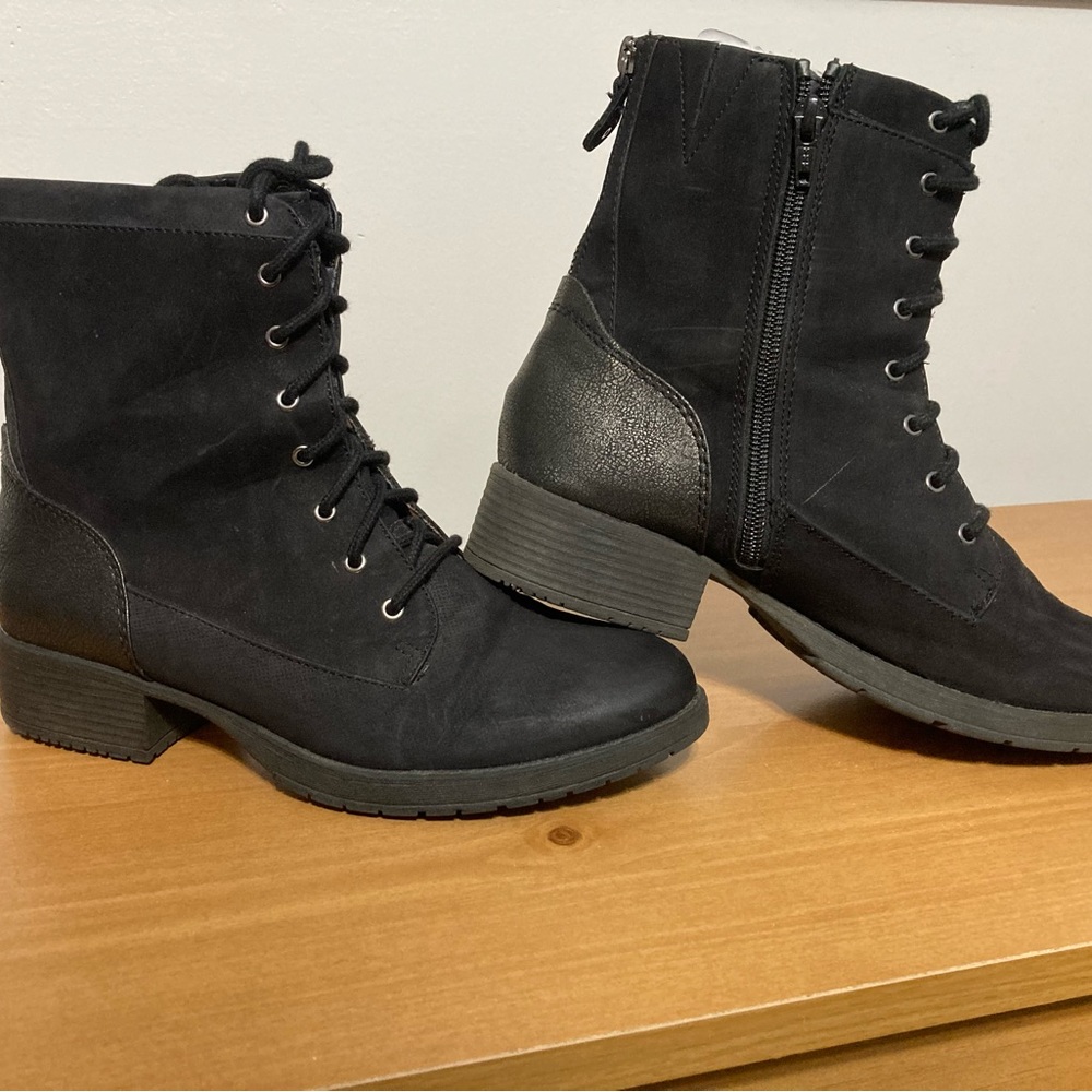 White Mountain Boots